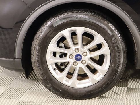 Used 2021 Ford Escape SE image 16