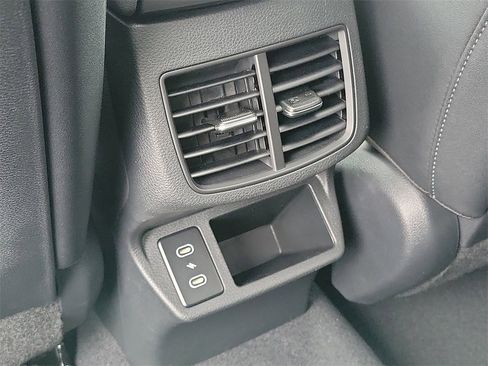 New 2025 Kia Seltos SX w/ SX Sunroof Package image 26