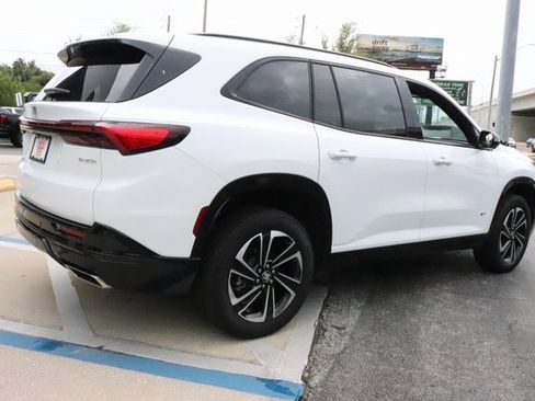 New 2025 Buick Enclave Sport Touring w/ Power Package image 7