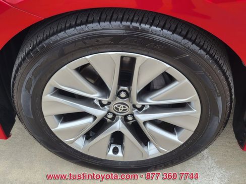 Certified 2025 Toyota Mirai XLE image 9