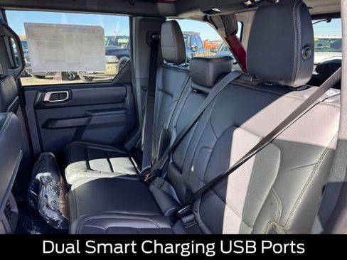 New 2025 Ford Bronco Badlands w/ Sasquatch Package image 20