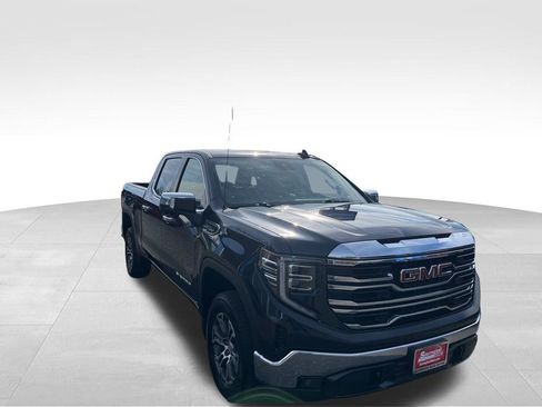 Used 2025 GMC Sierra 1500 SLT image 36