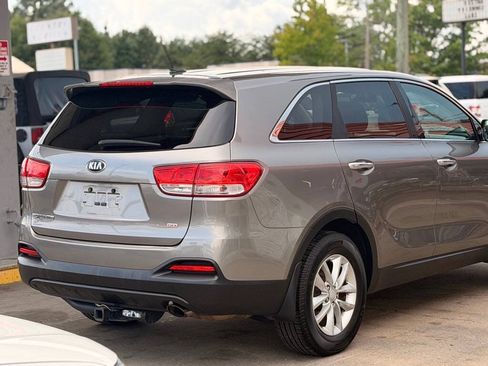 Used 2016 Kia Sorento L FWD image 7