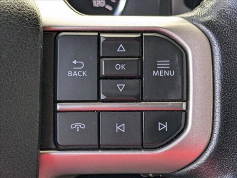 Used 2022 Ford Expedition Max XLT image 11