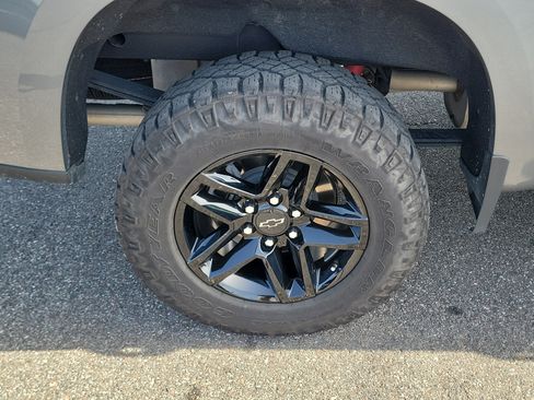 Used 2021 Chevrolet Silverado 1500 LT Trail Boss w/ Bed Protection Package AWD/4WD image 35