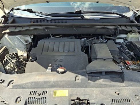 Used 2016 Toyota Highlander XLE AWD/4WD image 27