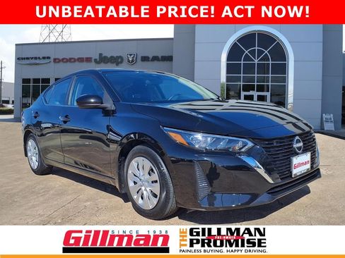 Used 2024 Nissan Sentra S image 1