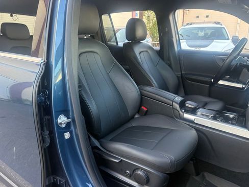 Used 2022 Mercedes-Benz GLB 250 image 17