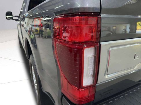 Used 2022 Ford F250 Limited w/ FX4 Off-Road Package image 70