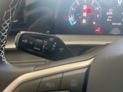 New 2026 Volkswagen Tiguan SE image 20