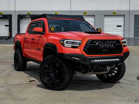 Used 2023 Toyota Tacoma TRD Pro AWD/4WD image 25