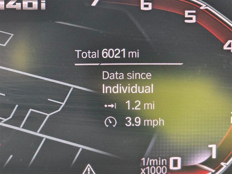 Used 2025 BMW Z4 M40i w/ Edition RWD image 27
