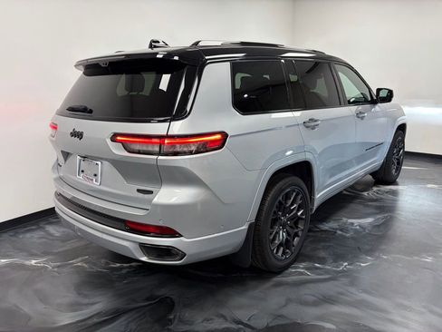 Used 2024 Jeep Grand Cherokee L Summit AWD/4WD image 22