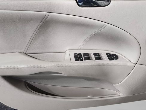 Used 2008 Buick Lucerne CXL w/ Ultra Confidence Package FWD image 11