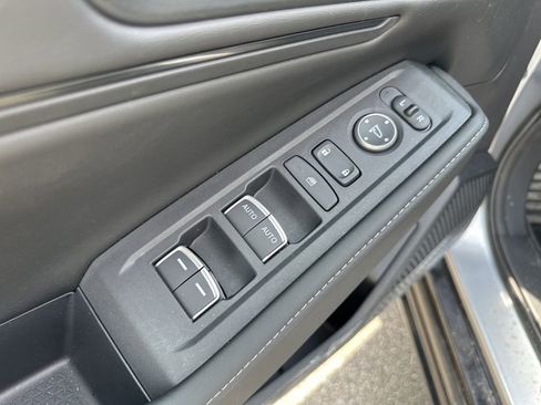 Used 2025 Honda Accord Sport image 16