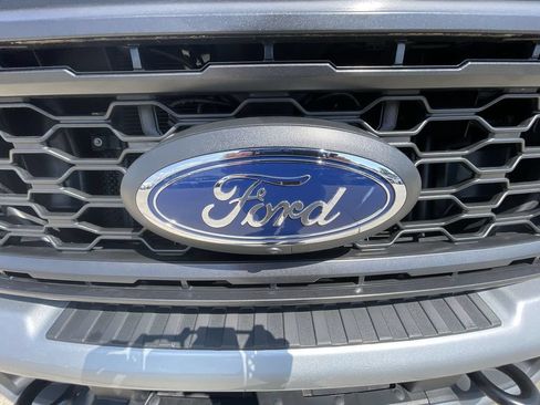 Used 2024 Ford F250 XL w/ STX Appearance Package AWD/4WD image 29