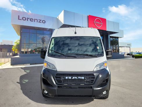 Used 2026 RAM ProMaster 2500 w/ Convenience Group FWD image 2