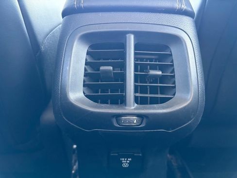 Used 2016 Jeep Cherokee Limited AWD/4WD image 14