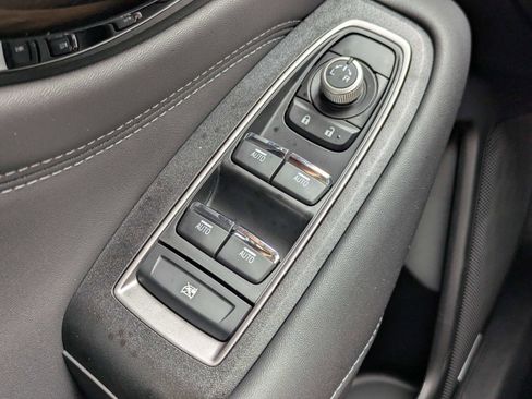 Certified 2025 Subaru Outback Limited image 23