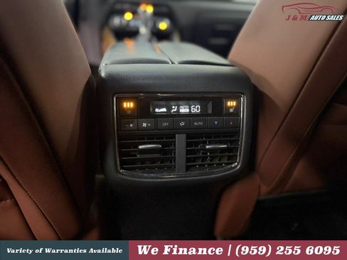 Used 2018 MAZDA CX-9 Signature AWD/4WD image 31