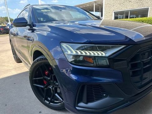 Used 2019 Audi Q8 Prestige w/ Luxury Package AWD/4WD image 1