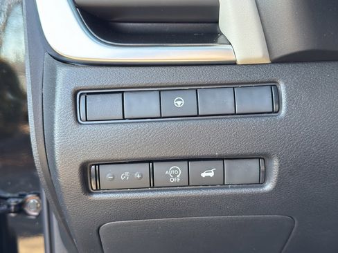 New 2026 Nissan Rogue SV image 22