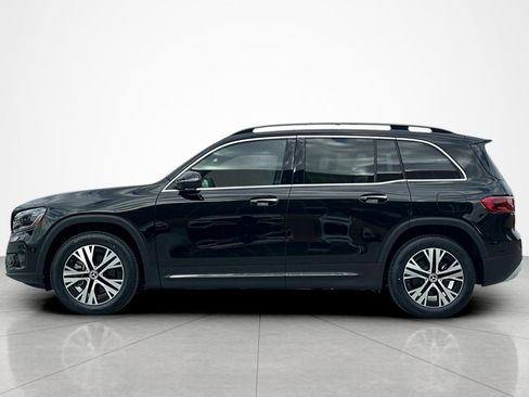New 2025 Mercedes-Benz GLB 250 image 2