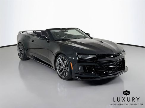 Used 2023 Chevrolet Camaro ZL1 RWD image 3