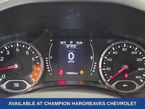 Used 2015 Jeep Renegade Latitude w/ Cold Weather Group AWD/4WD image 15