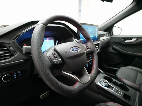 Used 2023 Ford Escape ST-Line w/ Tech Pack #1 image 8