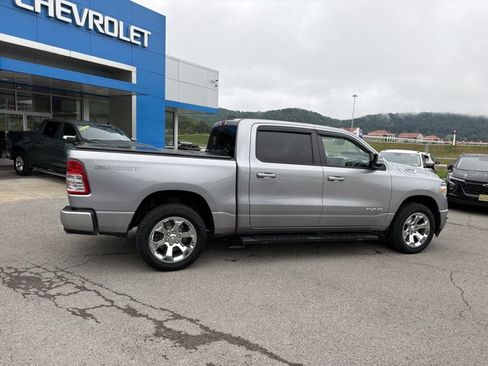 Used 2022 RAM 1500 Big Horn AWD/4WD image 3