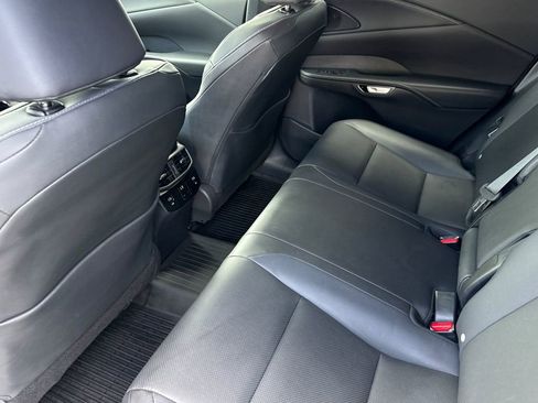 Used 2024 Lexus RX 350 Premium w/ Convenience Package FWD image 12