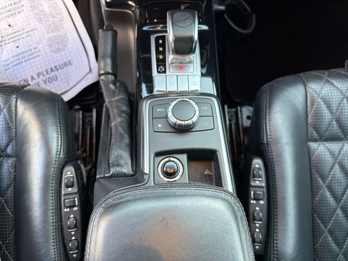 Used 2016 Mercedes-Benz G 63 AMG 4MATIC image 35
