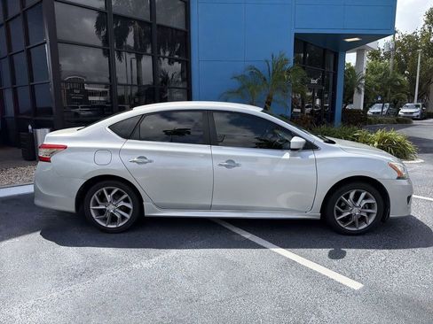 Used 2013 Nissan Sentra SR FWD image 3