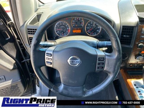Used 2008 Nissan Titan LE w/ Tow Pkg image 12