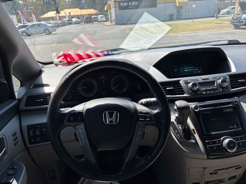 Used 2015 Honda Odyssey Touring image 9