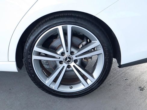 Used 2020 Mercedes-Benz CLA 250 image 11