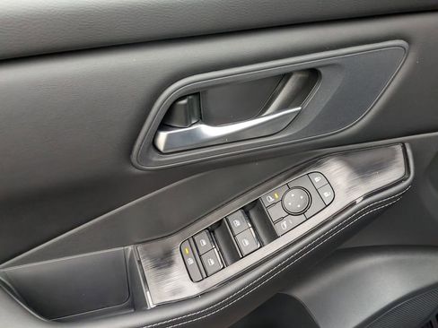 New 2026 Nissan Rogue SV w/ Cold Weather Package image 8