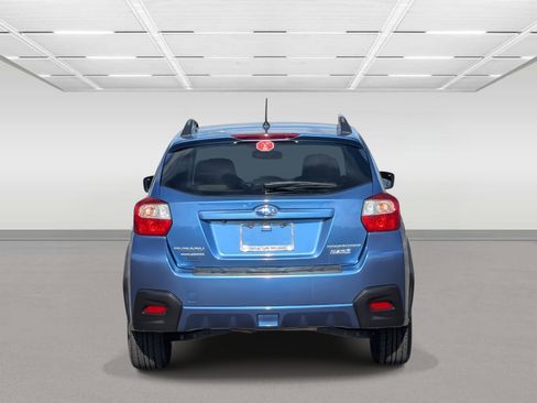 Used 2017 Subaru Crosstrek 2.0i Premium image 4