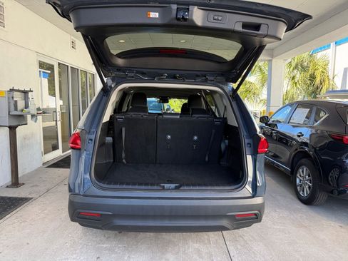 Used 2025 Toyota Grand Highlander XLE image 33