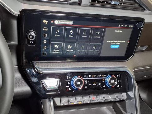 New 2026 GMC Sierra 1500 Denali w/ Technology Package AWD/4WD image 18