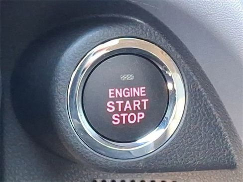 Used 2025 Subaru Crosstrek 2.0i Premium image 22