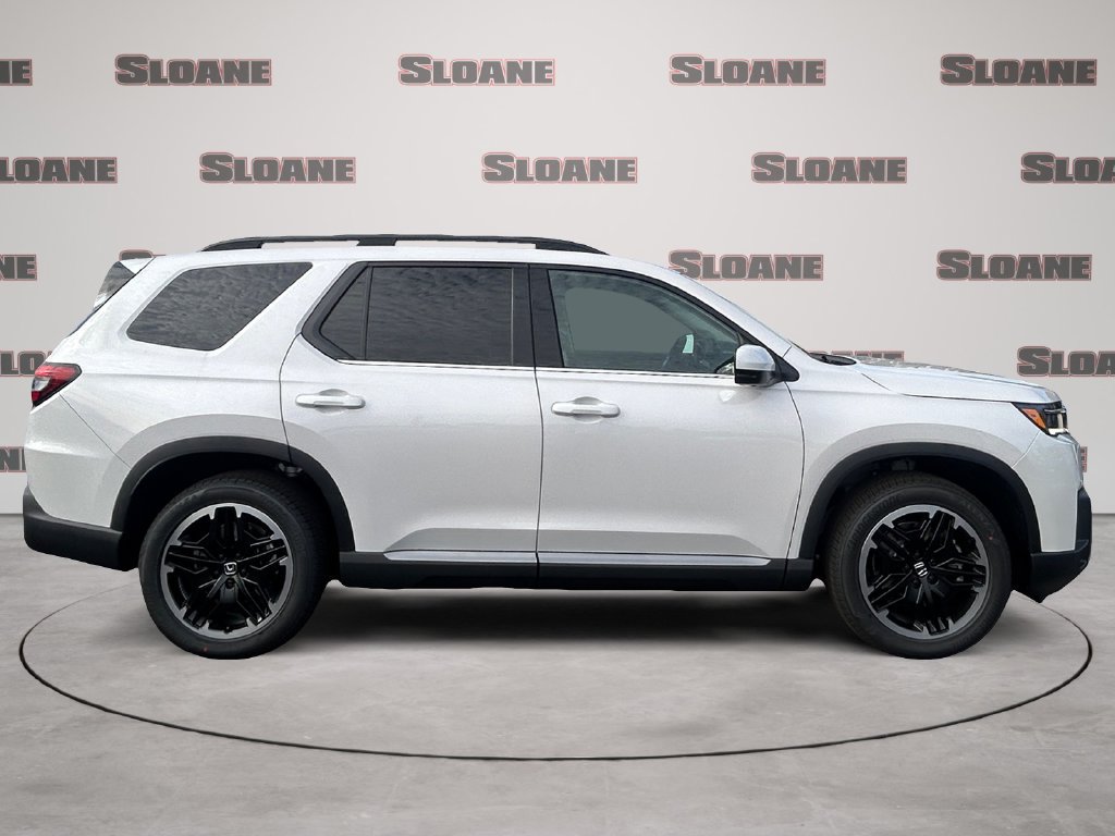 New 2026 Honda Pilot Touring image 6
