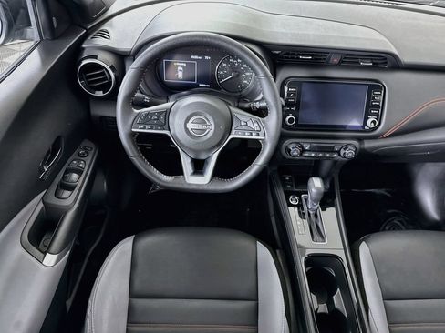 Certified 2023 Nissan Kicks SR w/ SR Premium Package FWD image 3