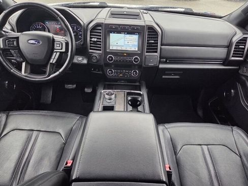 Used 2019 Ford Expedition Limited image 11