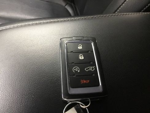 Used 2022 Jeep Grand Cherokee Limited AWD/4WD image 10