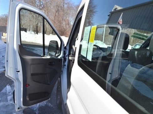 Used 2022 Ford Transit 350 XLT image 15