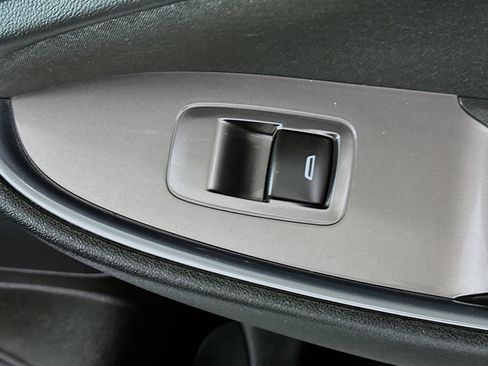 Used 2021 Chevrolet Malibu LT FWD image 29