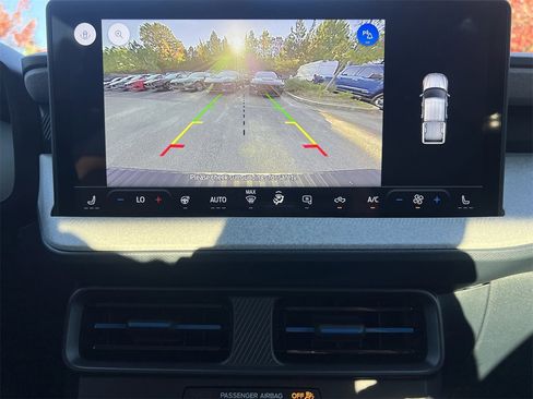 New 2025 Ford Maverick XLT w/ XLT Luxury Package image 3