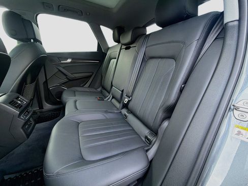 Used 2020 Audi Q5 2.0T Premium Plus AWD/4WD image 21